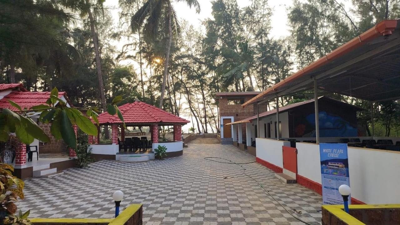 White Sand Beach Stay Resort Kumta Exterior foto